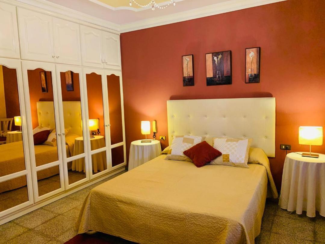 Vivienda Vacacional Floratere أرونا المظهر الخارجي الصورة